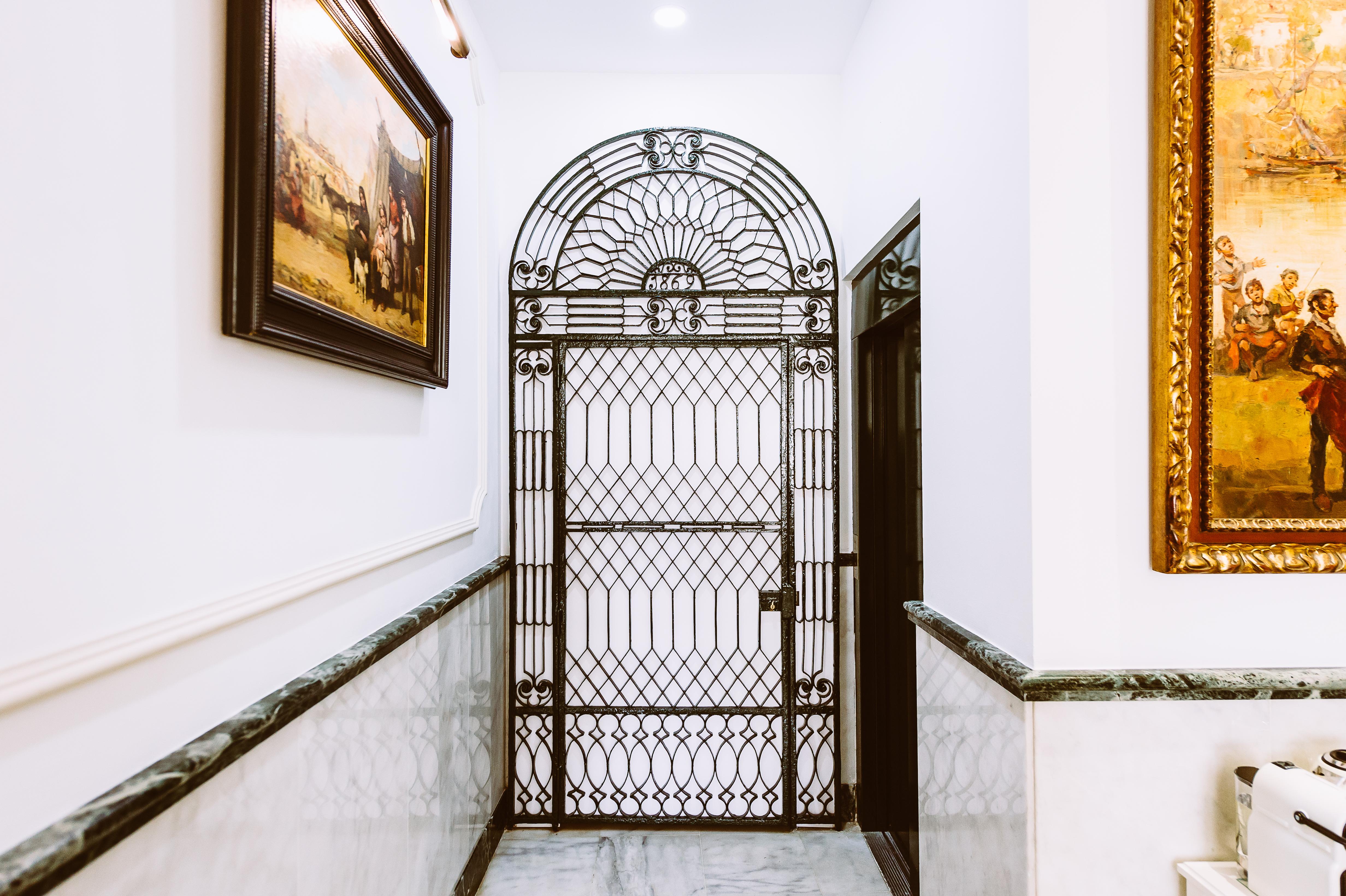 Basic Hotel Dona Manuela Sevilla Dış mekan fotoğraf