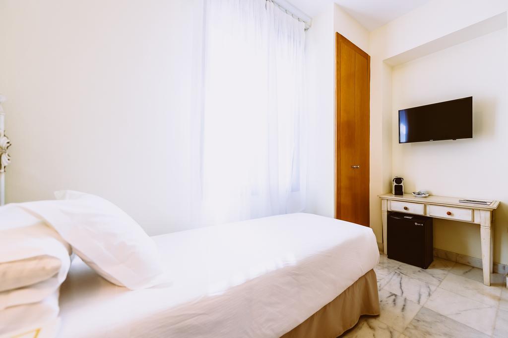 Basic Hotel Dona Manuela Sevilla Dış mekan fotoğraf