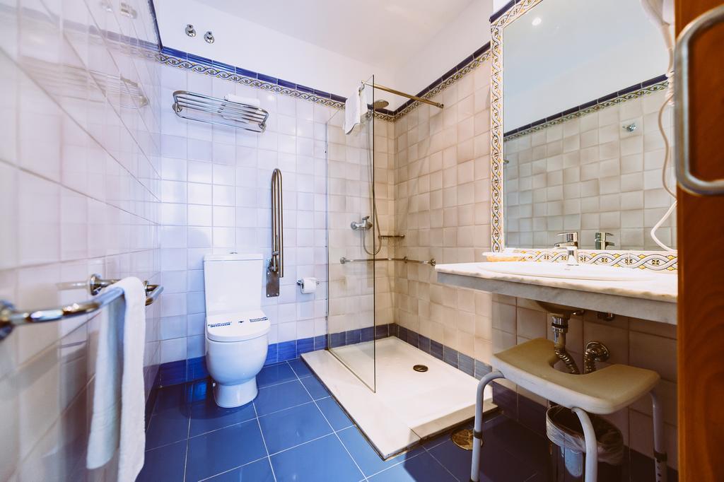 Basic Hotel Dona Manuela Sevilla Dış mekan fotoğraf